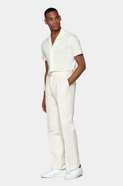 SUITSUPPLY Strick-Hemd Off-White Campkragen Slim Fit-Männlich Der Finder Für Das Perfekte Weiße Hemd